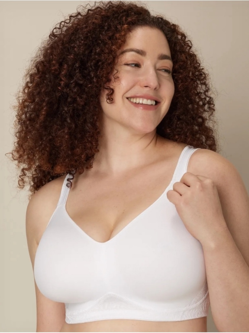 New! Playtex 18 Hour Side and Back Smoothing Bra — White 42B
